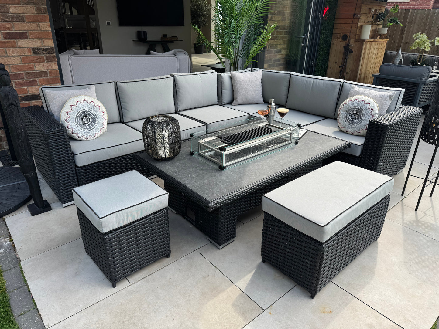 Santa Monica Black Edition Corner Sofa with Rise and Fall Fire Pit Dining Table