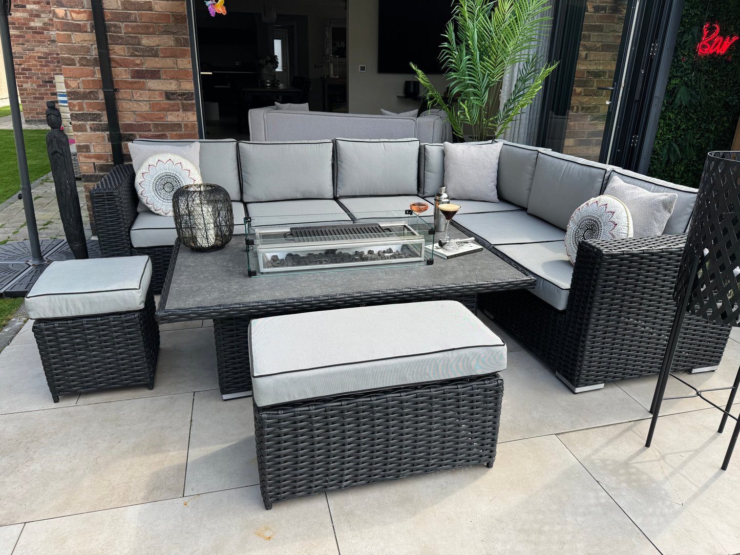 Santa Monica Black Edition Corner Sofa with Rise and Fall Fire Pit Dining Table