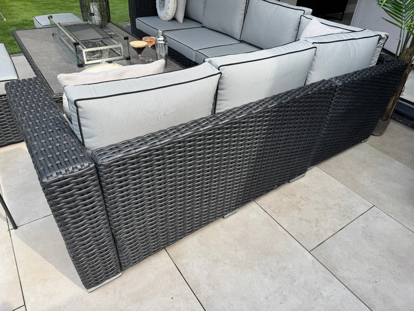 Santa Monica Black Edition Corner Sofa with Rise and Fall Fire Pit Dining Table