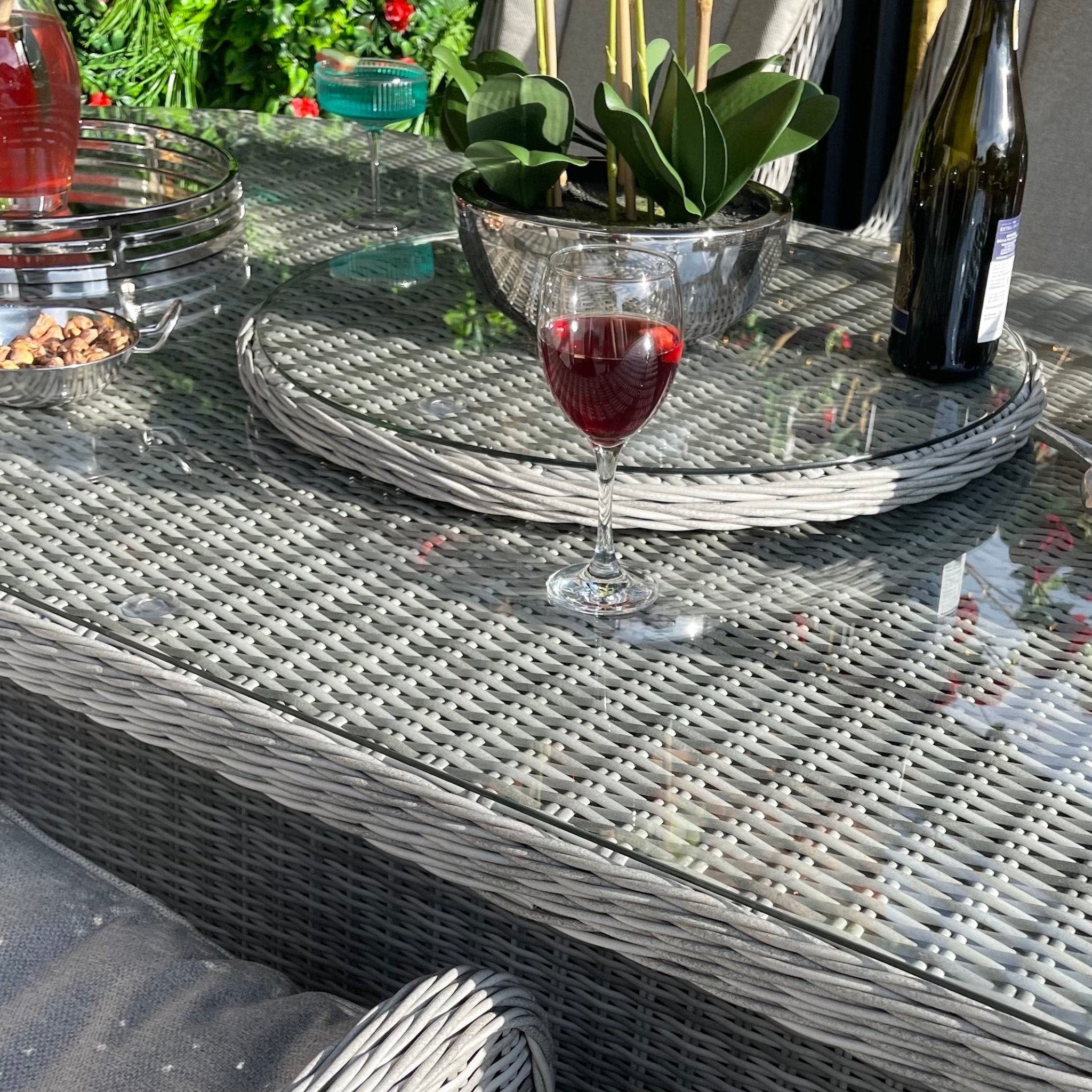 貴重！GARDEN(ガーデン)５点セット【ヴィンテージ】【ジャンク品あり】 Antigua Luxury 8 Seat Dining Set with Lazy Susan - Pre-order due 8th J