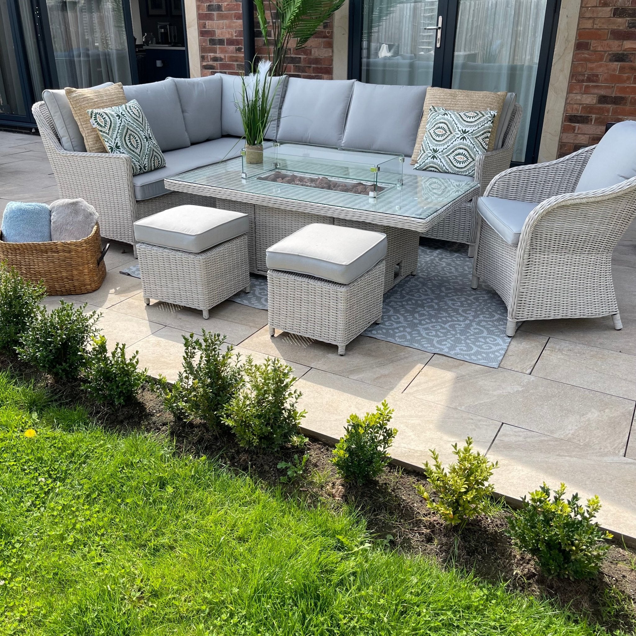 Antigua Corner Sofa Set with Rising Fire Pit Table - Pre-order due Mar