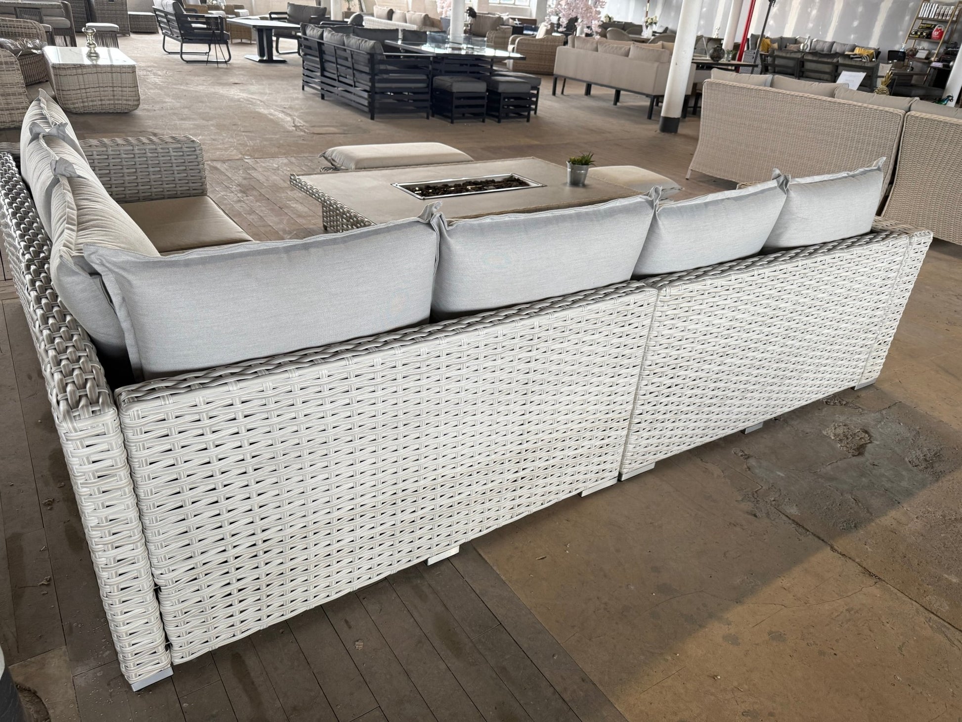Ex Display Santa Monica Corner Sofa with Rise and Fall Fire Pit Dining Table - The Outlet Home