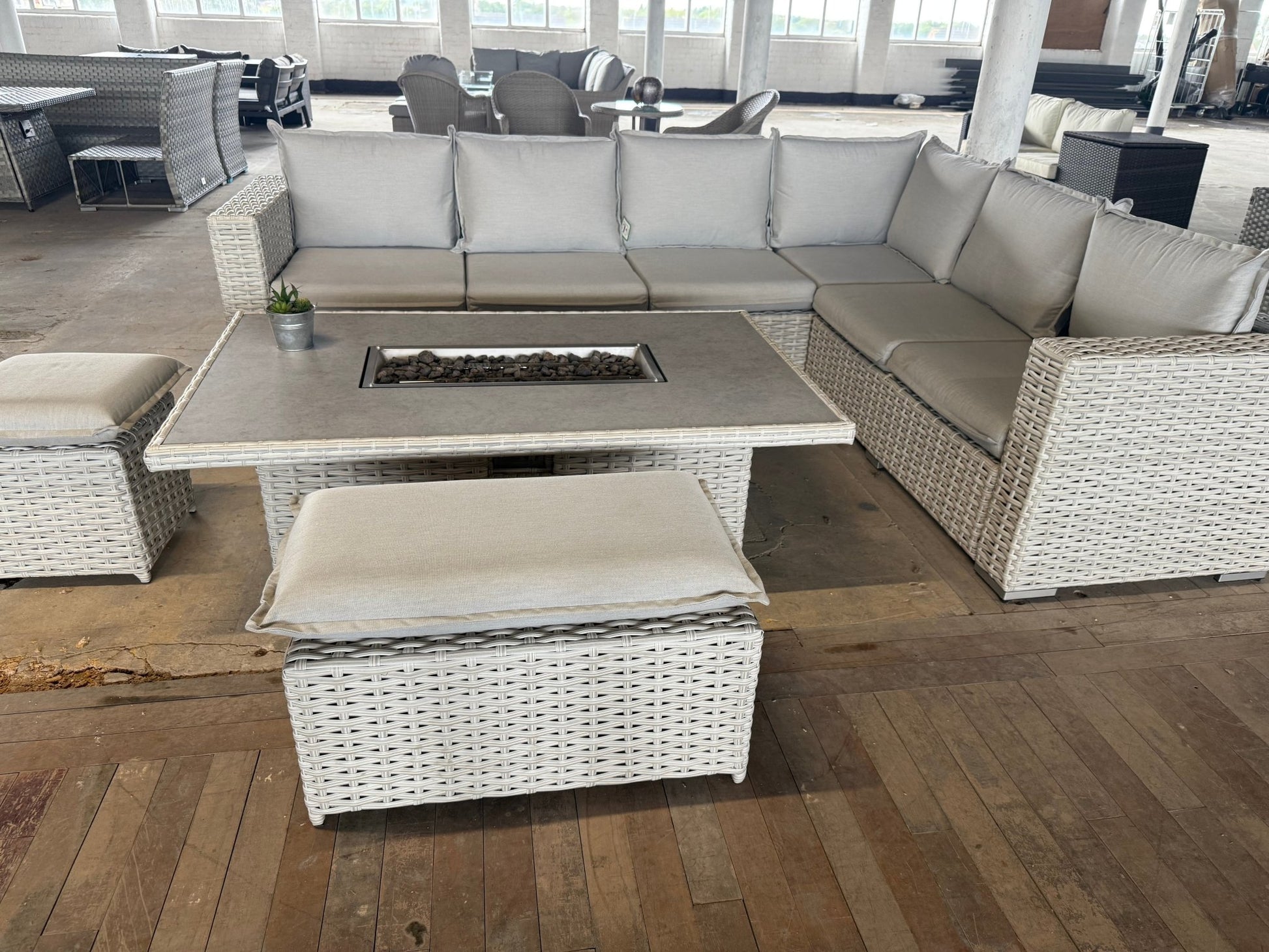 Ex Display Santa Monica Corner Sofa with Rise and Fall Fire Pit Dining Table - The Outlet Home
