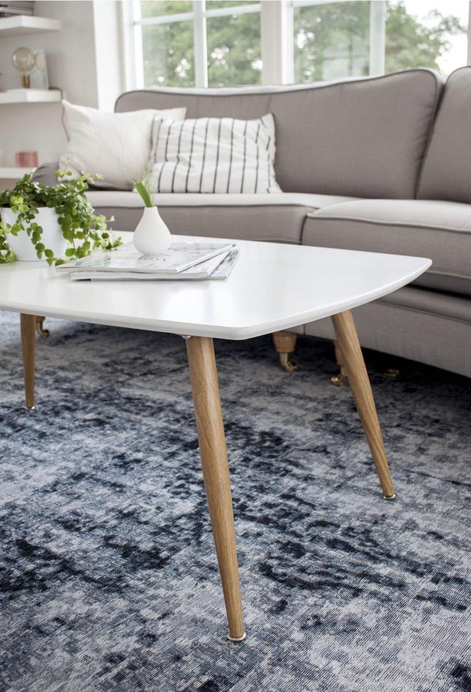 Plaza Rectangular Sofa Table - The Outlet Home