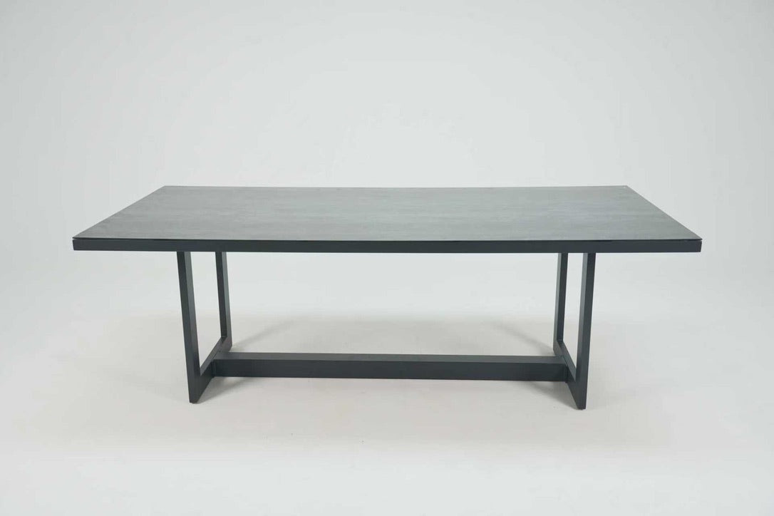 Vogue Aluminium Dining Set - Pre Order Feb 2026 - Free Cantilever and base - The Outlet Home